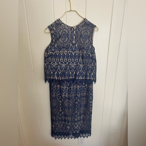 Awesome set from Anthropologie. Seen worn kept is brand. Size 4. Lace. Crop top - Picture 1 of 4